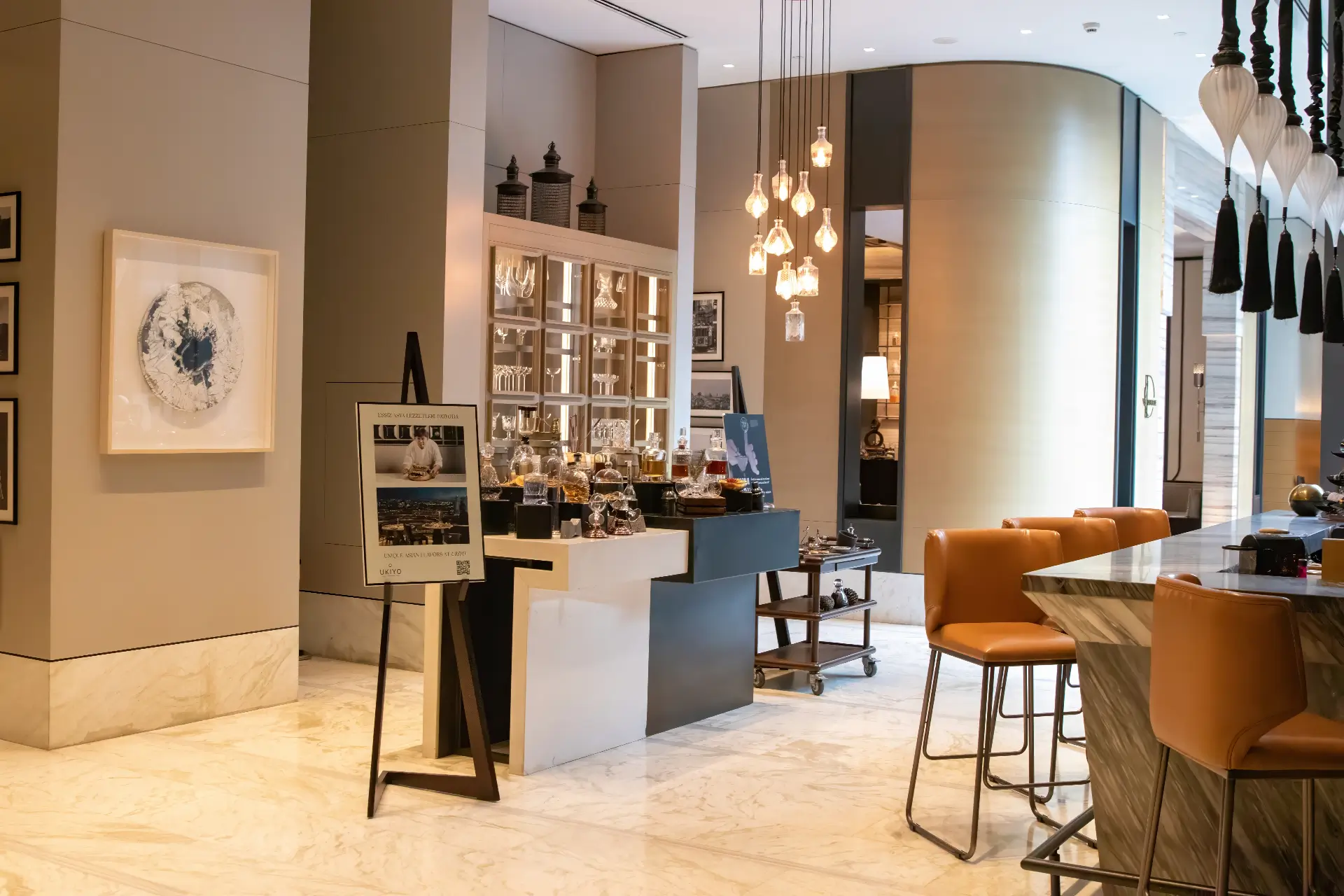 Age Back Co. Istanbul clinic lobby